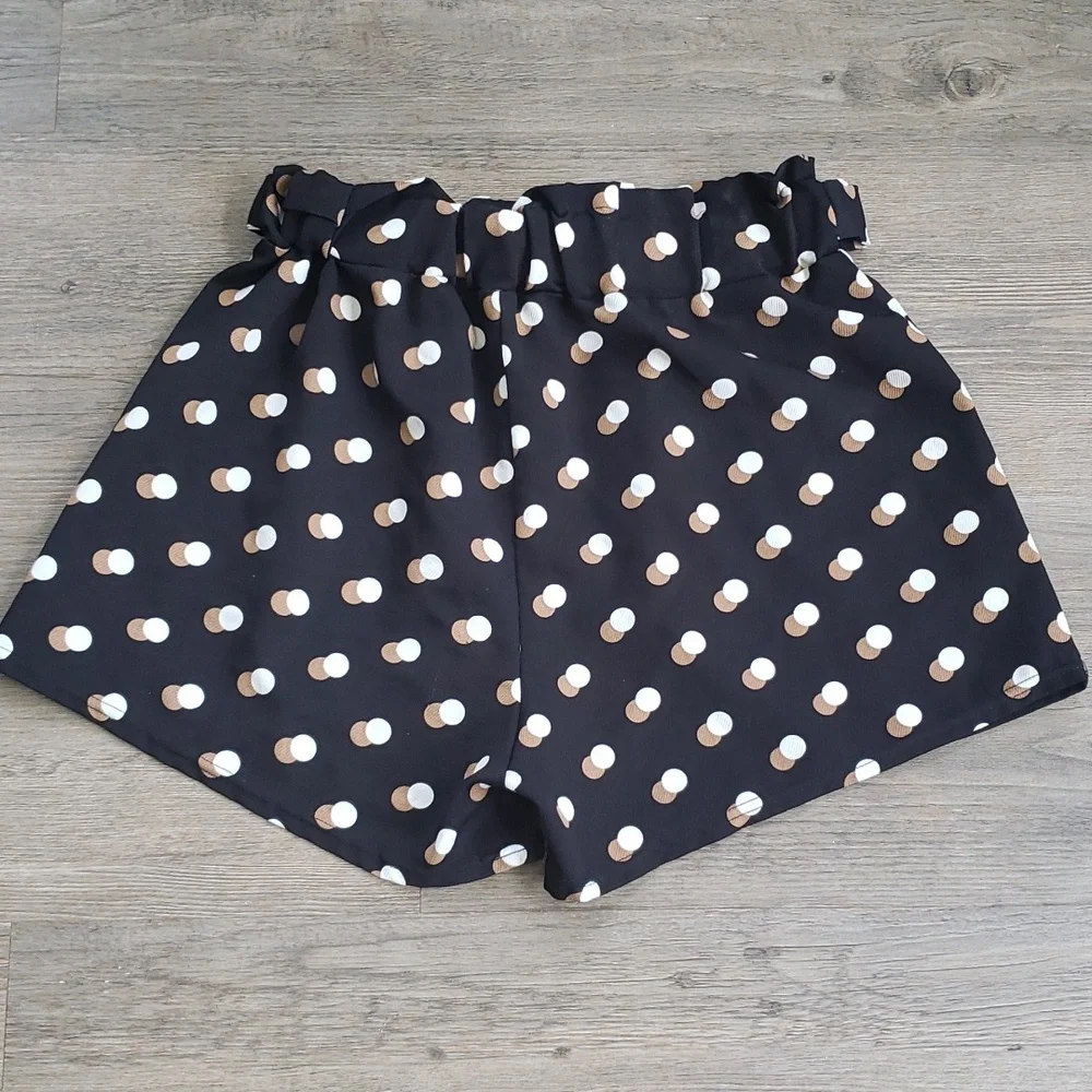 Womans polka dot shorts - Picture 10 of 12